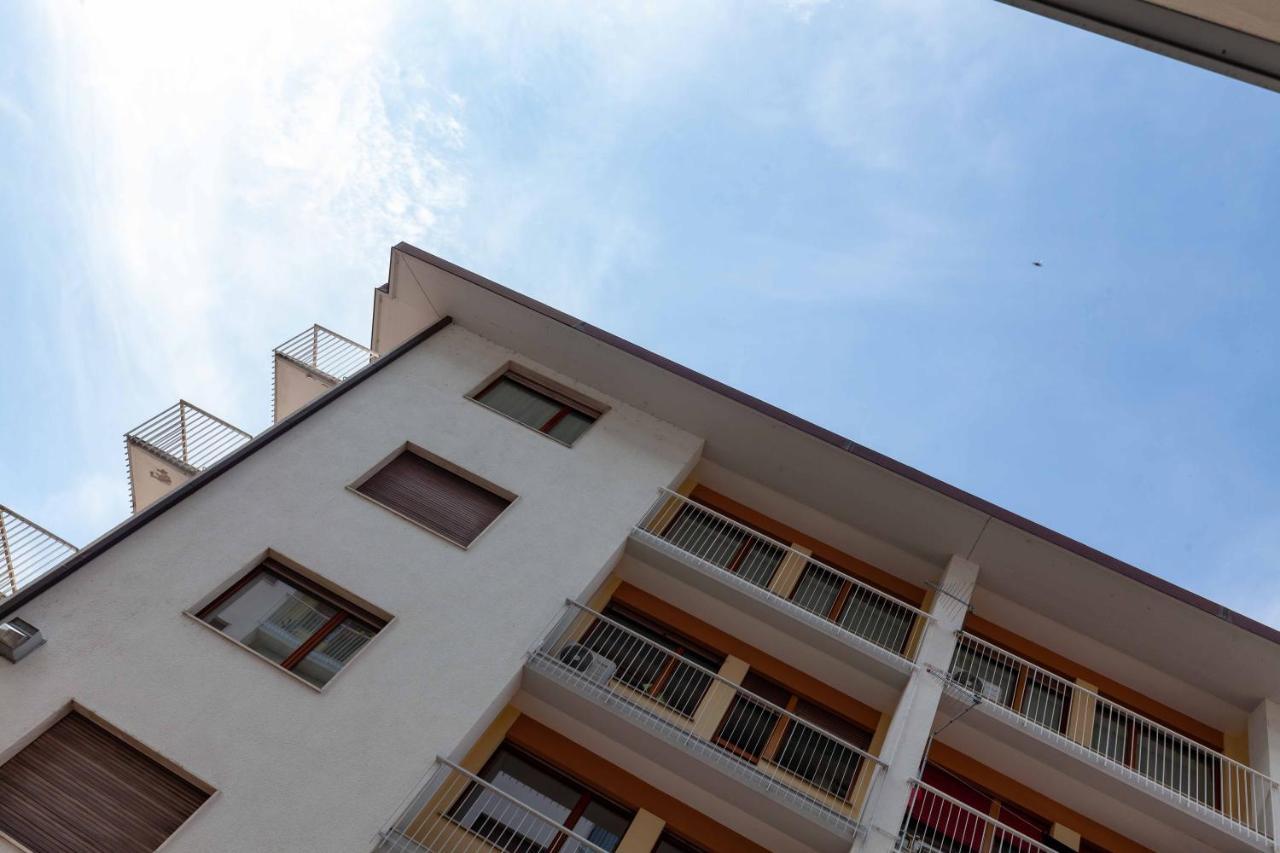 Attico Panoramico In Centro - Civetta Διαμέρισμα Μπελούνο Εξωτερικό φωτογραφία